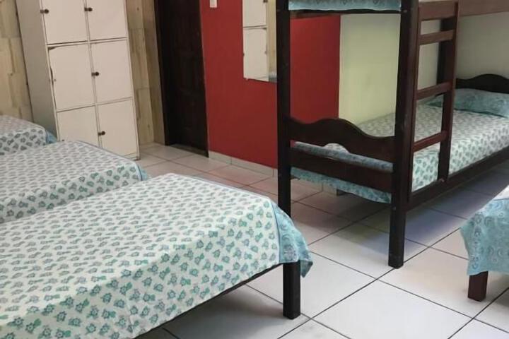 Room 68 of 93