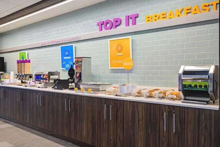 Breakfast area