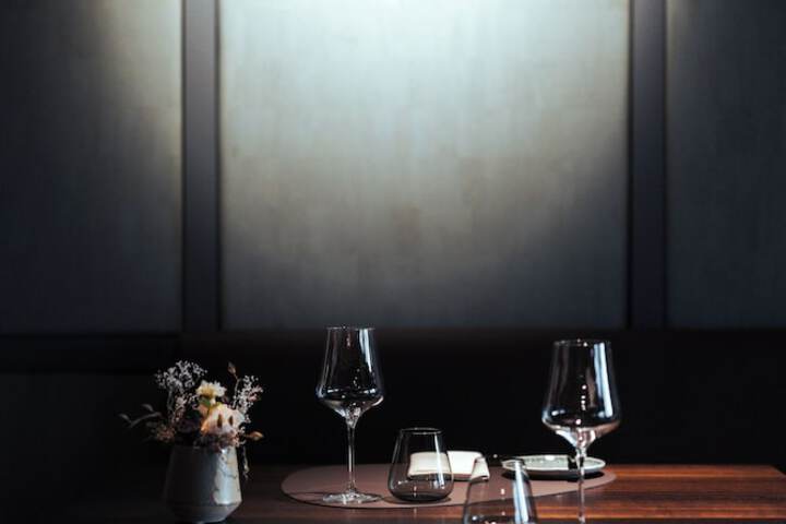 Dining 46 of 55