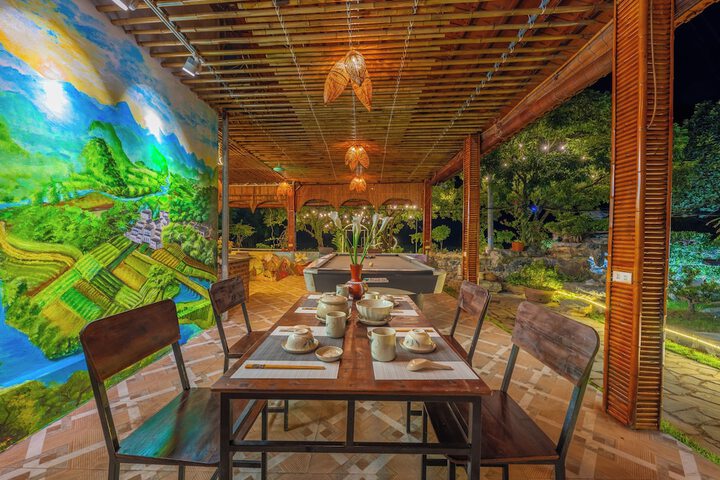 Dining 50 of 67