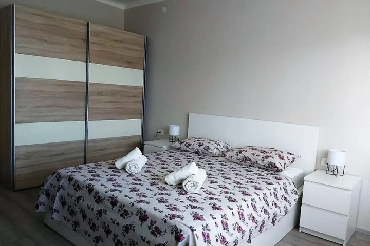 Room 3 of 14