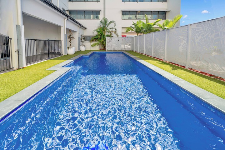 Pools & Facilities