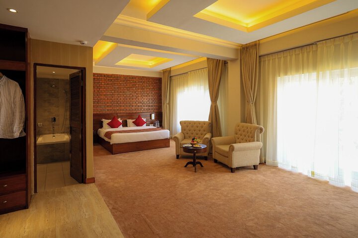 Room 17 of 92