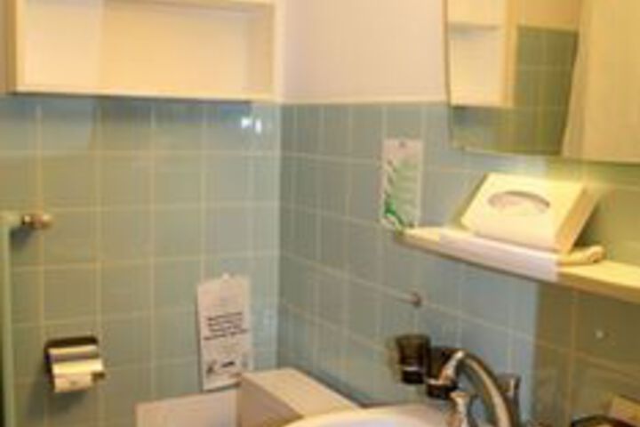 Room 20 of 53