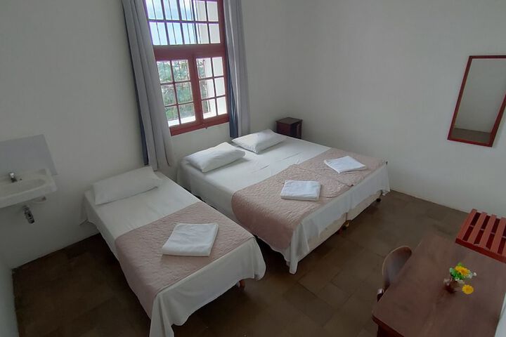 Room 93 of 157