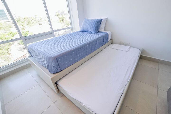 Room 55 of 270