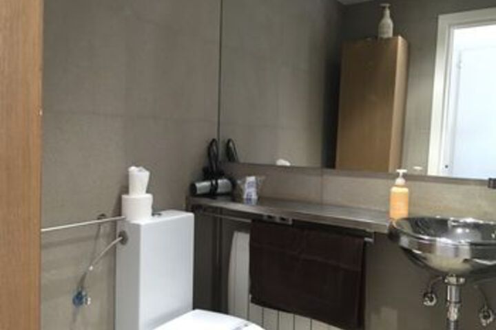 Room 13 of 309