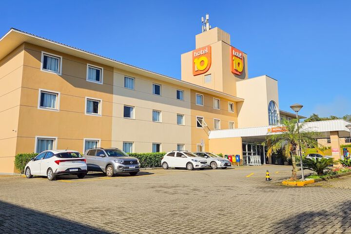 Hotel 10 Joinville in Joinville