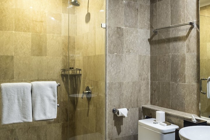 Clean Restrooms