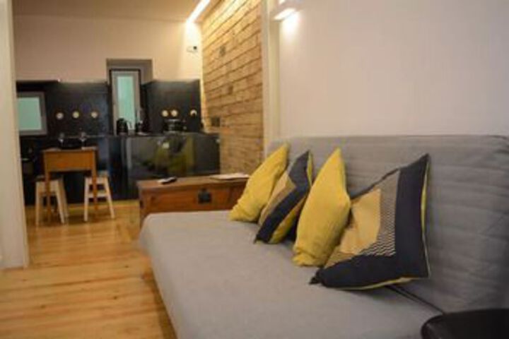 Bairro Alto Duplex by Homing