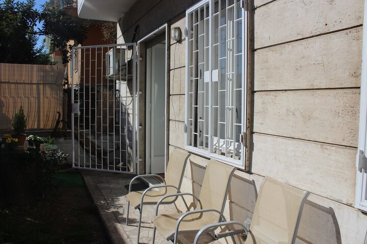 Terrace/Patio 25 of 40