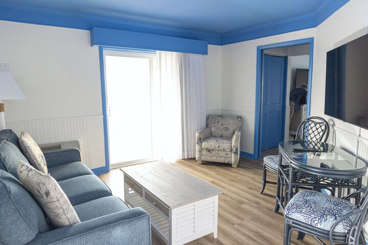 Room 14 of 135