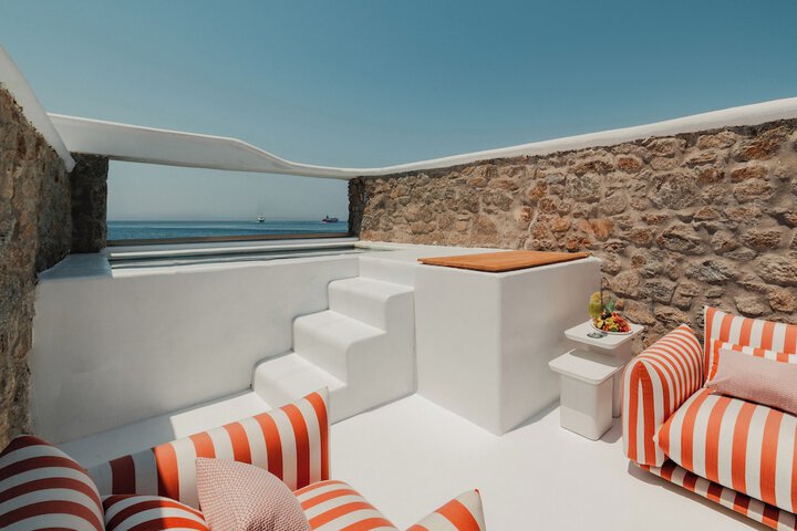 Terrace/Patio 141 of 142