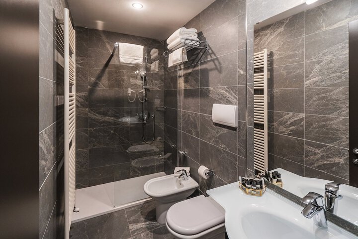Clean Restrooms
