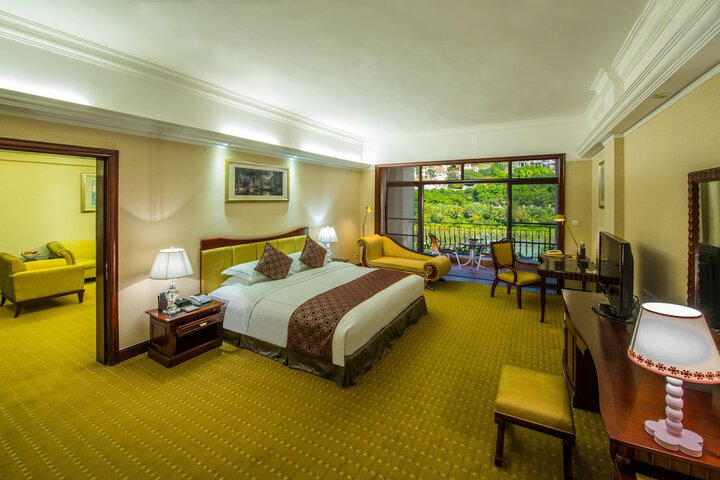 Room 7 of 41