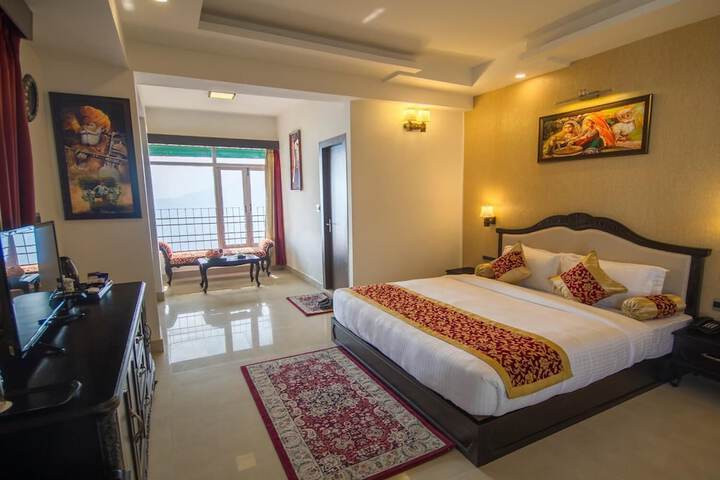 Room 5 of 22