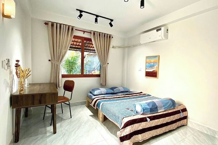 Room 21 of 56
