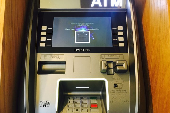 ATM/banking on site
