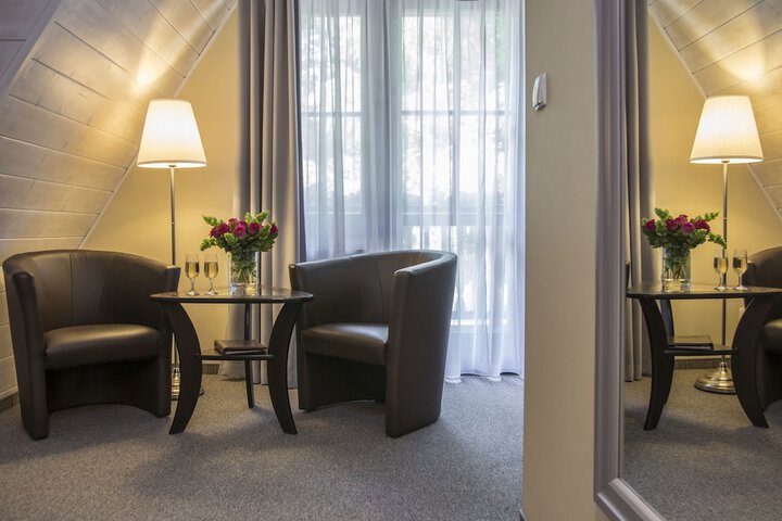 Room amenity