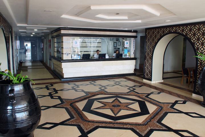 Guest Lobby