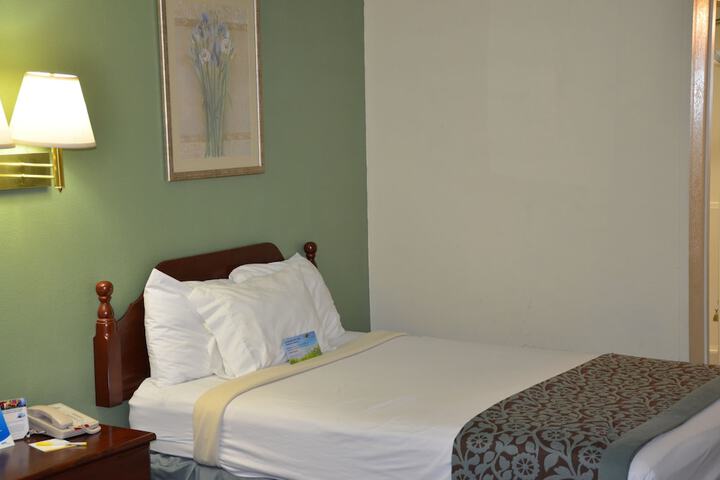 1 Double Bed (12 of 16)