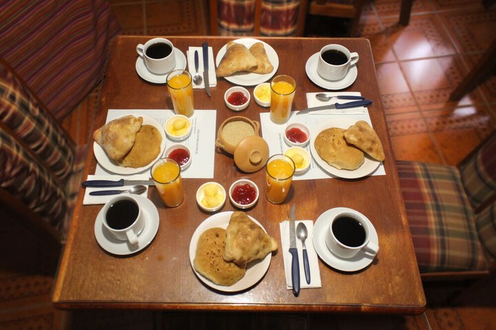 Breakfast/Coffee Service 35 of 60