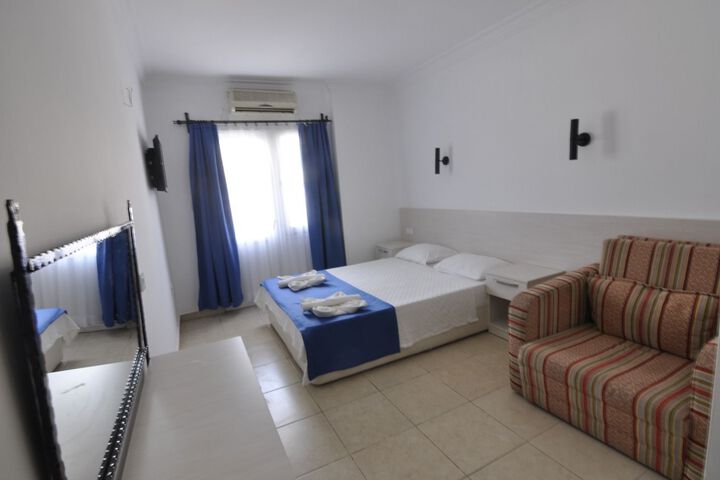Room 53 of 61