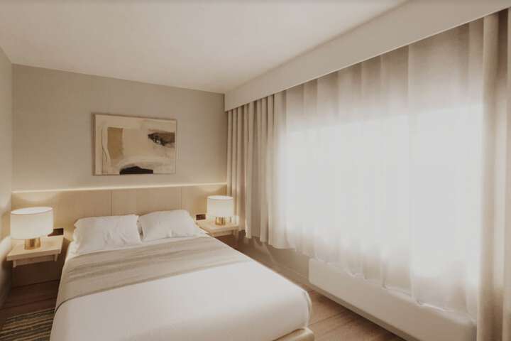 Room 6 of 42