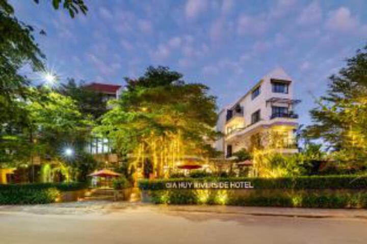 Hotel 20 of 23