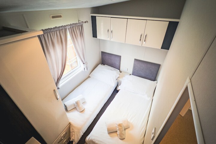 Room 3 of 31