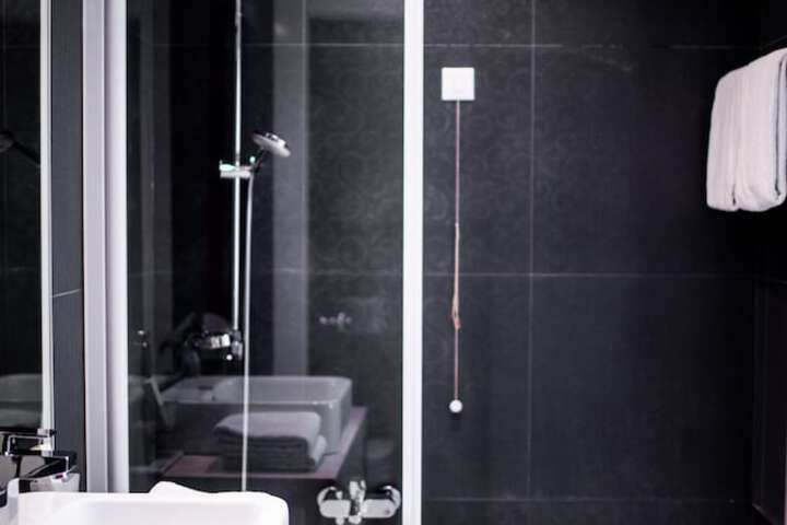 Room 40 of 74