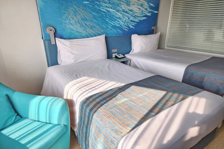 Room 37 of 109