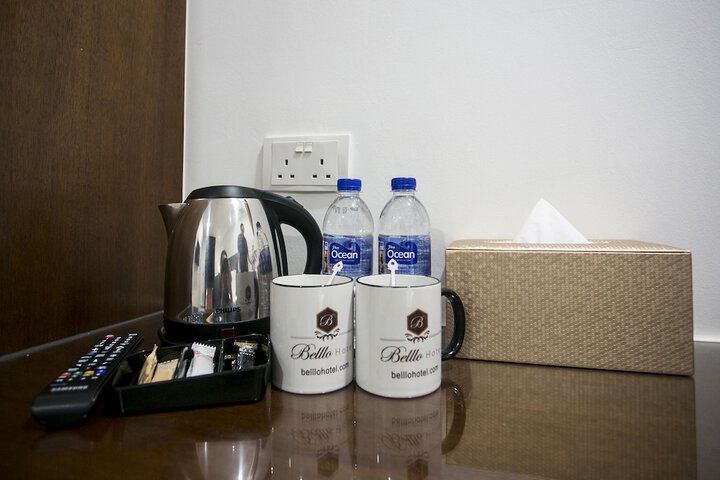 Breakfast/Coffee Service 23 of 33