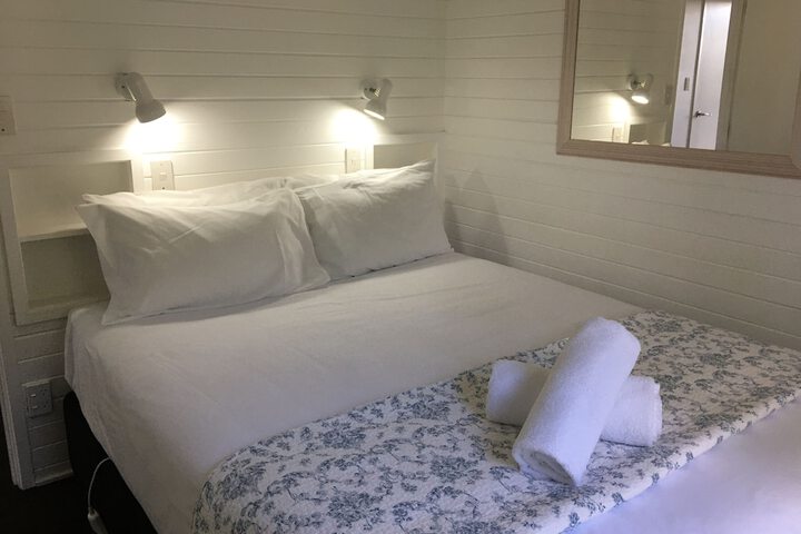 Room 16 of 91