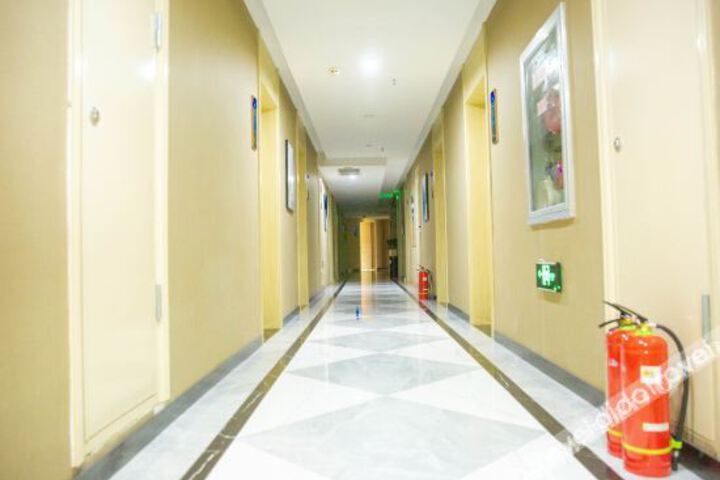 Hotel Interior 13 of 17