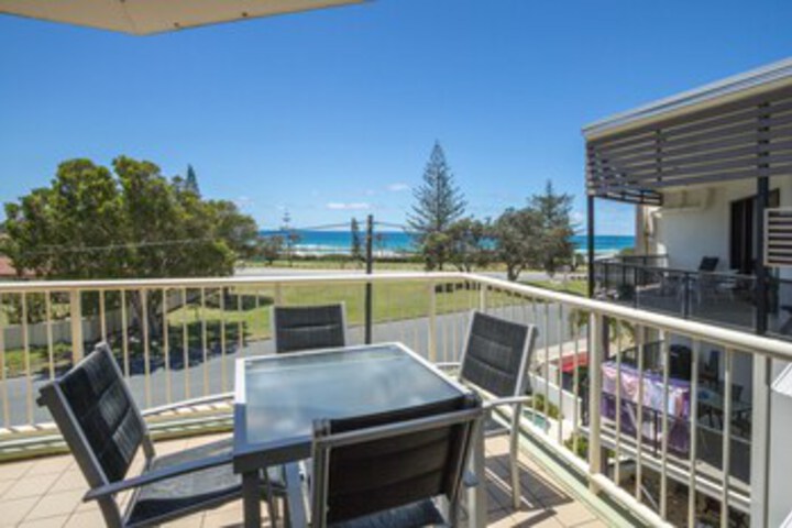 Terrace/Patio 3 of 27