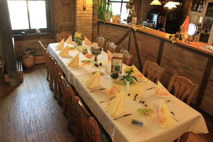 Dining 57 of 83