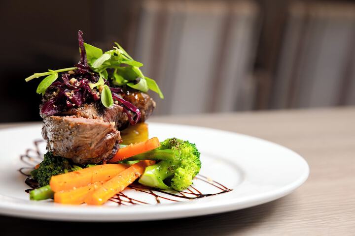 Dining 107 of 165