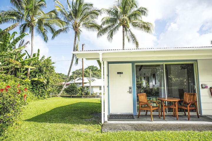 Hotel Exterior 42 of 43