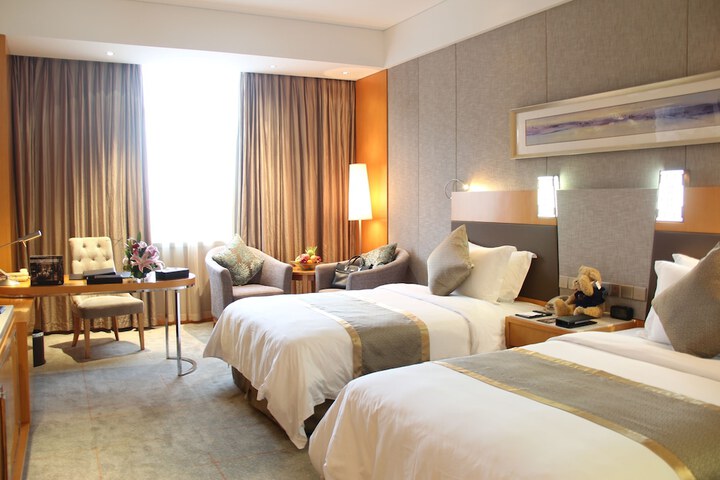 Room 21 of 39