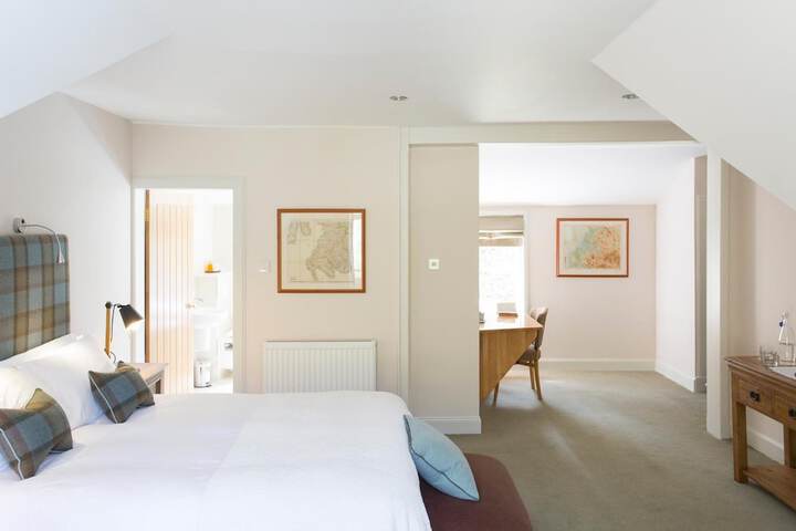 Room 22 of 52