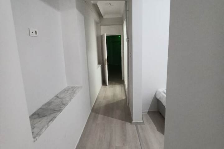 Room 9 of 49