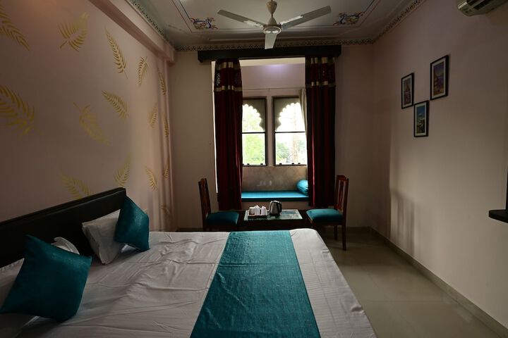 Room 3 of 19