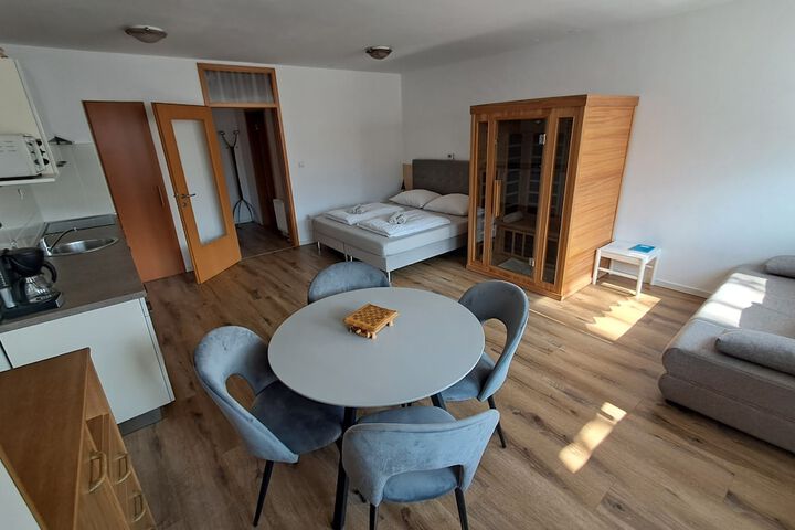 Room 3 of 22