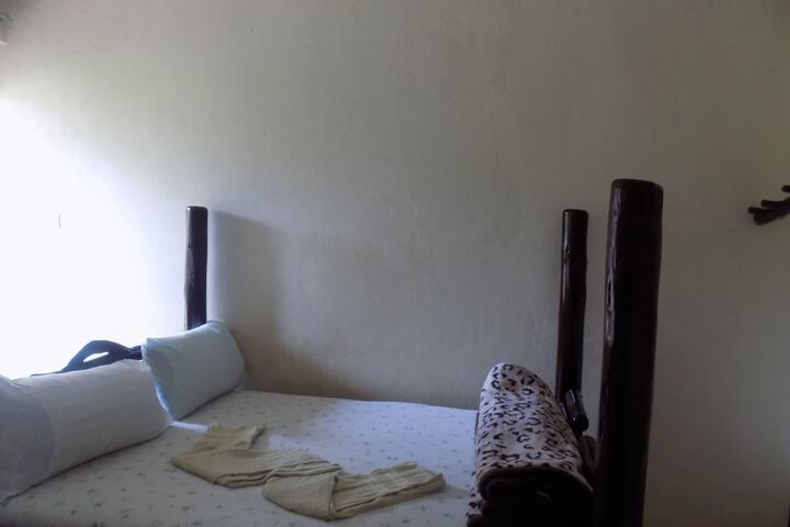 Room 27 of 31