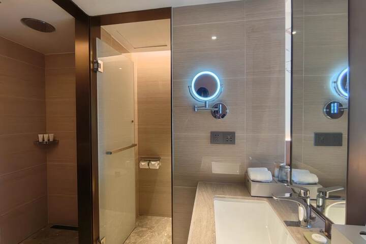 Bath Interior
