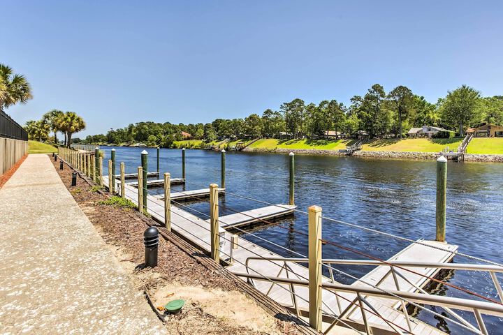 Hotel Interior 20 of 33