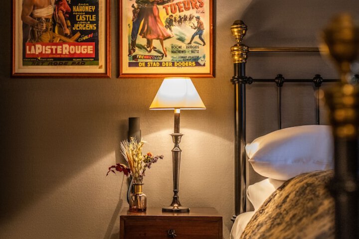 Room 22 of 48