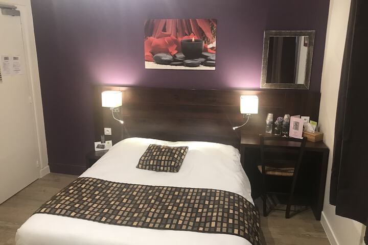 Room 12 of 44