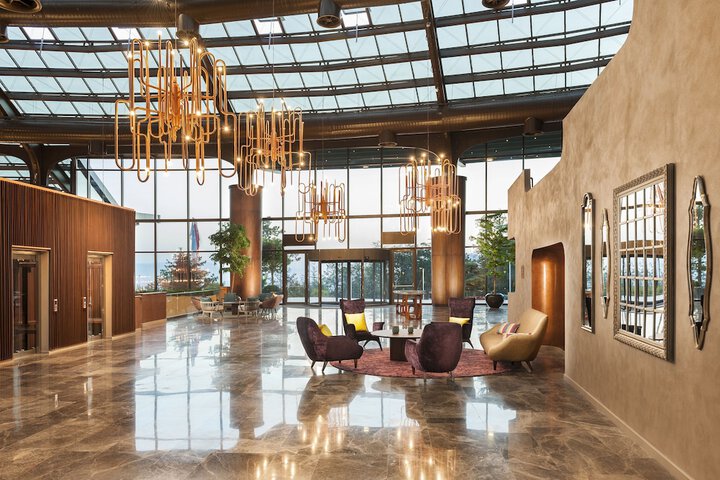 Hotel Interior 3 of 81